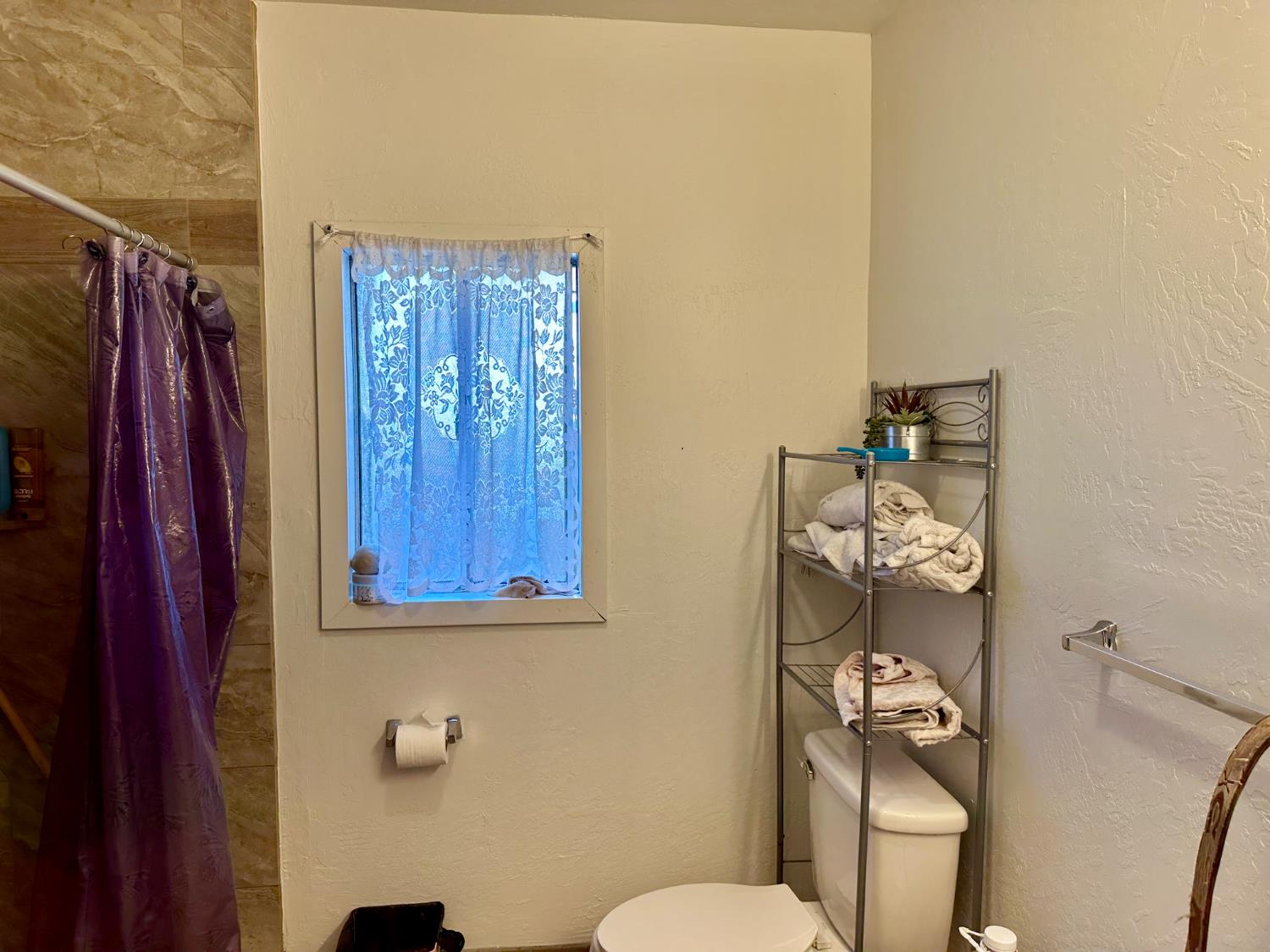 4585 E Balch Ave, Fresno, CA 93702