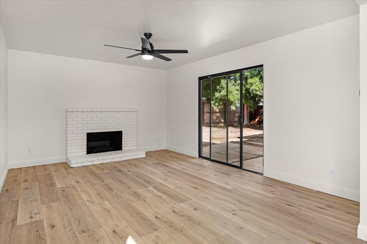 263 STANFORD Ave, Fresno, CA 93727