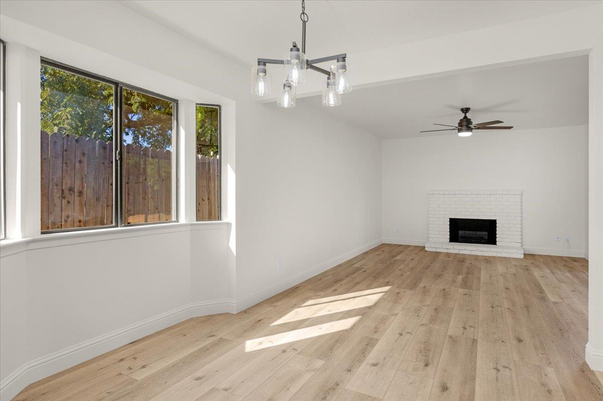 263 STANFORD Ave, Fresno, CA 93727