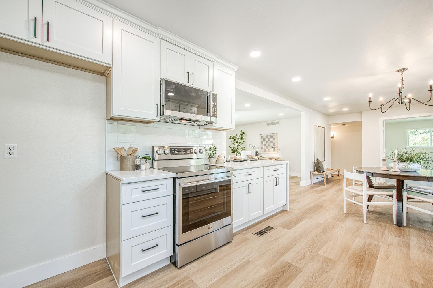 6569 N Teilman Ave, Fresno, CA 93711