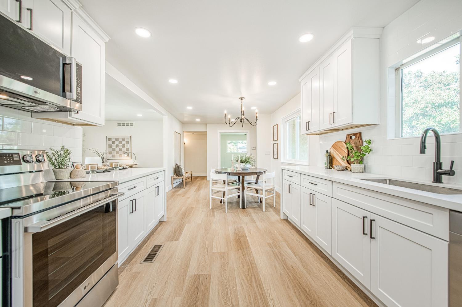 6569 N Teilman Ave, Fresno, CA 93711