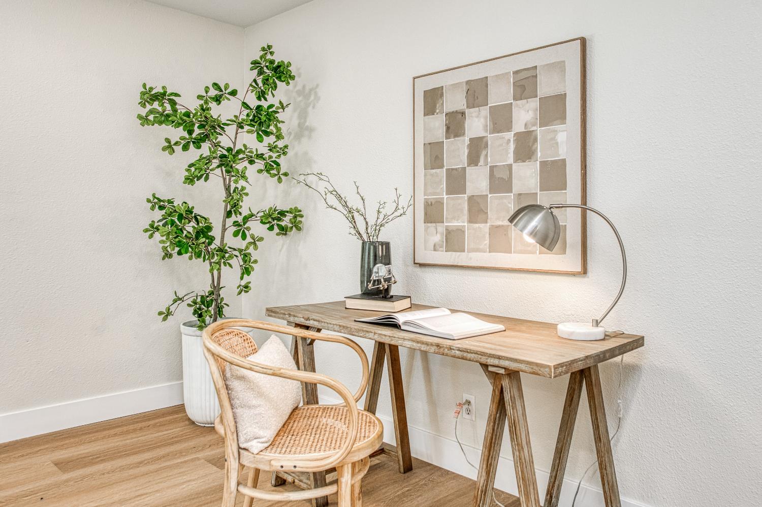 6569 N Teilman Ave, Fresno, CA 93711