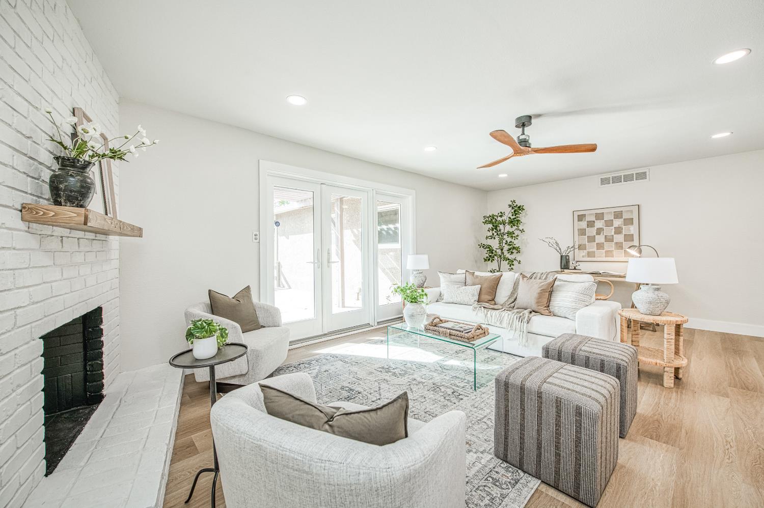 6569 N Teilman Ave, Fresno, CA 93711