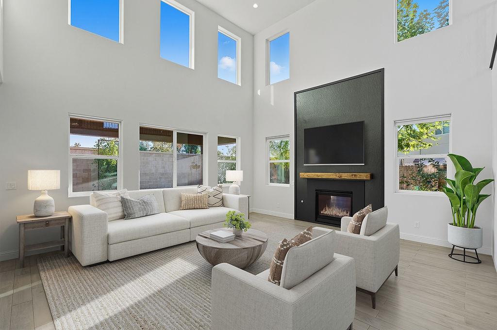3660 Portals Ave, Clovis, CA 93619