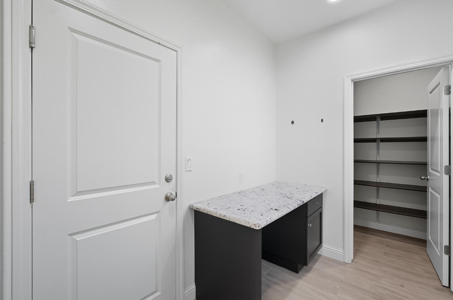 3660 Portals Ave, Clovis, CA 93619