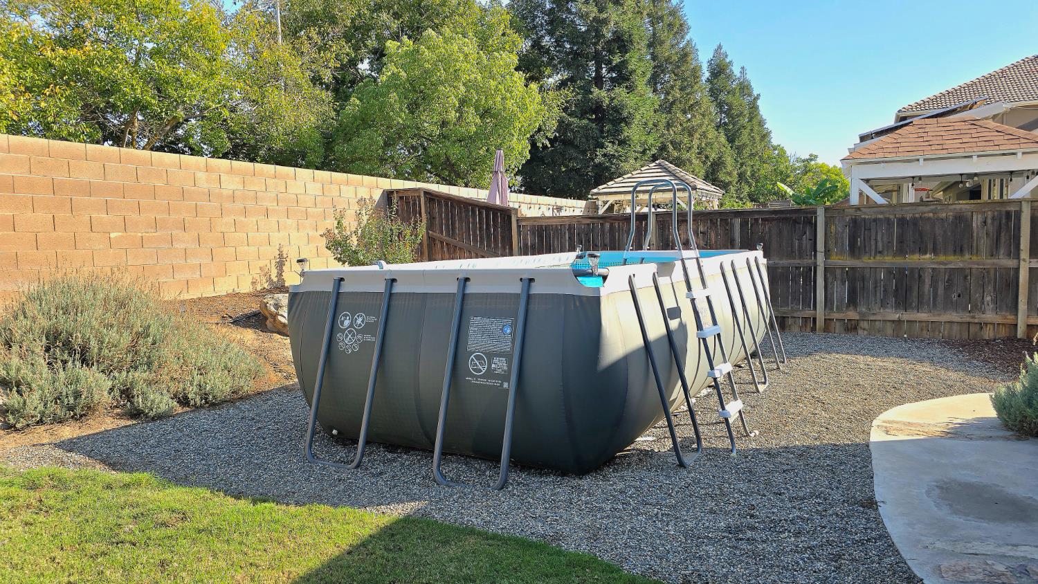 1919 Megan Ave, Clovis, CA 93611