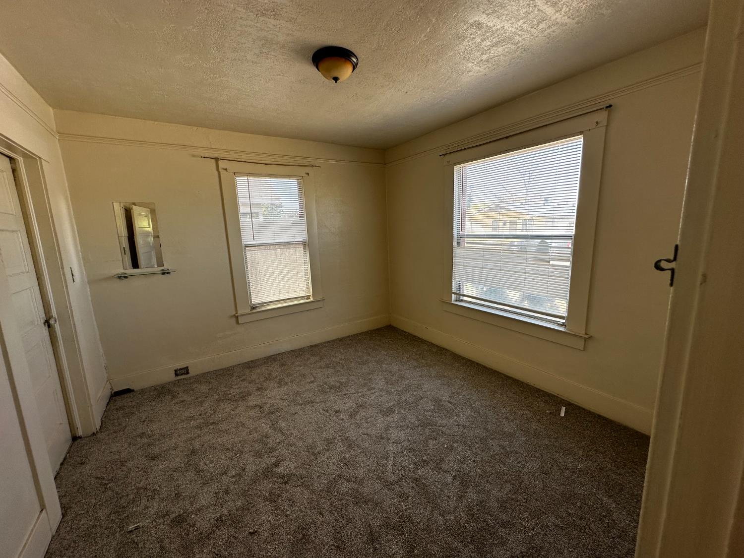 2340 E Clay Ave, Fresno, CA 93701