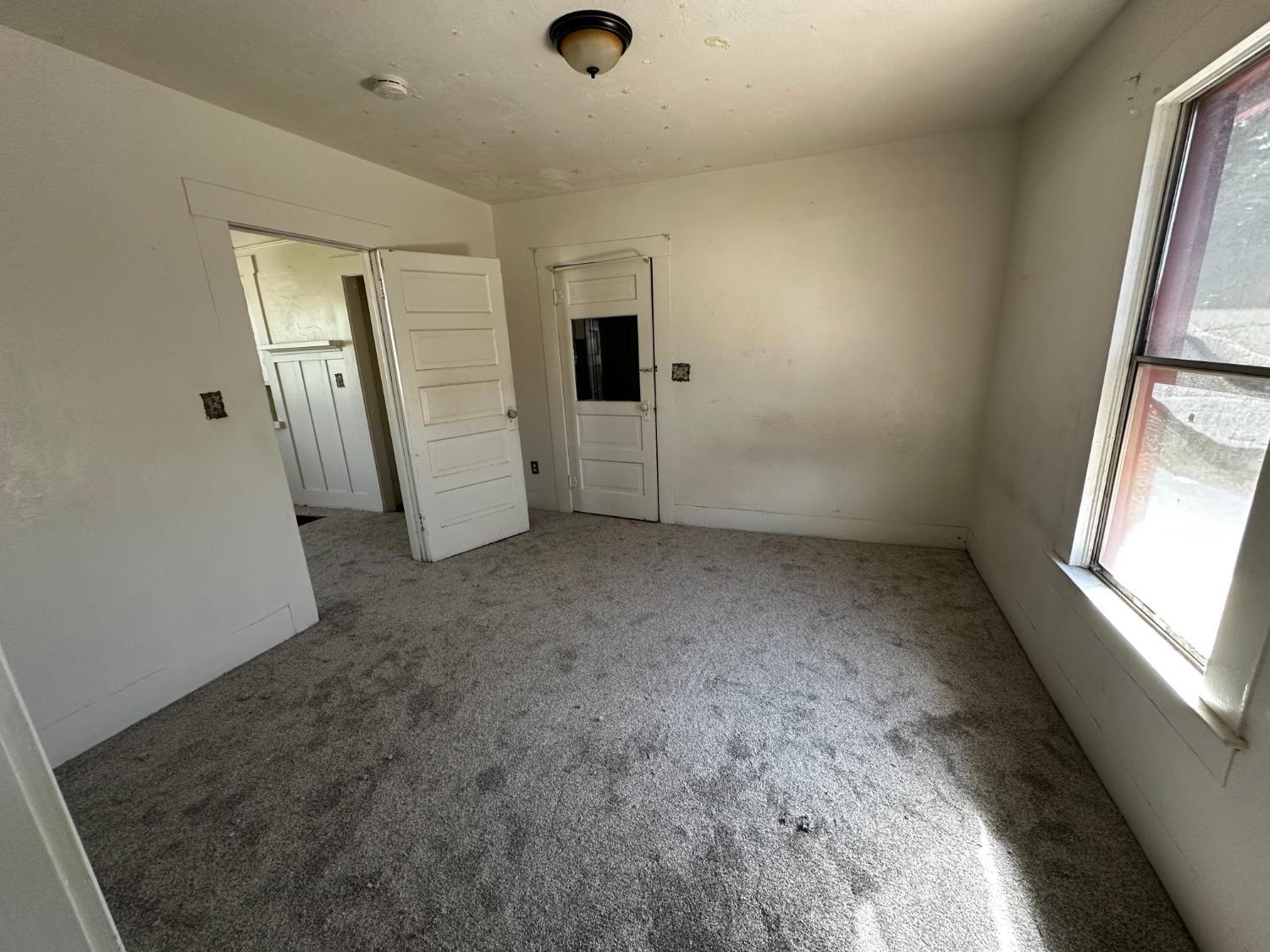 2340 E Clay Ave, Fresno, CA 93701