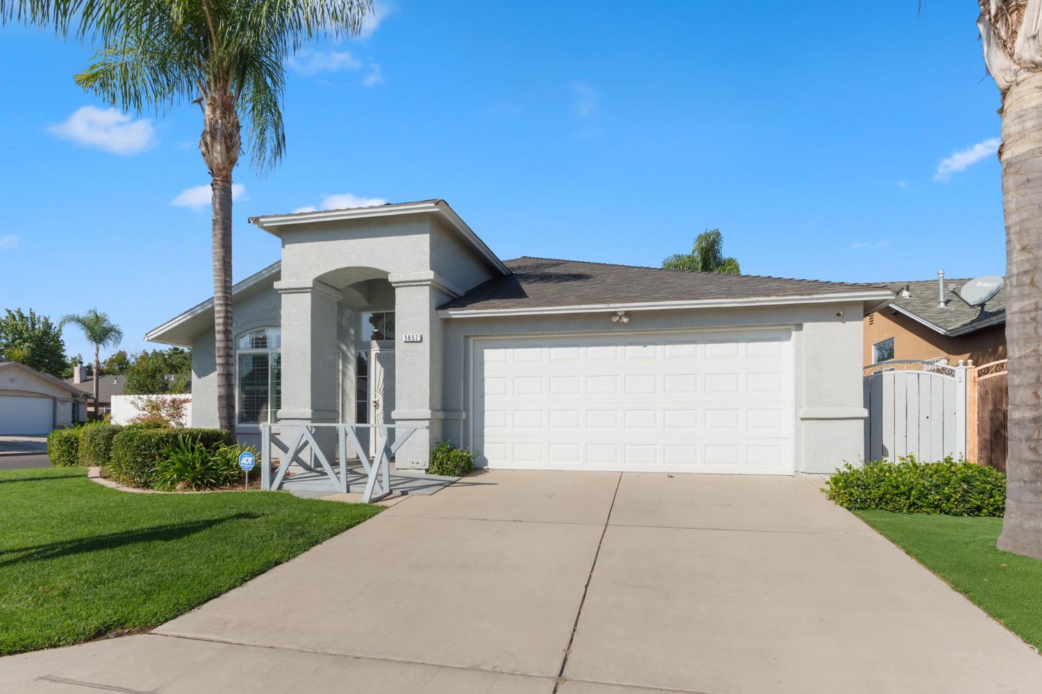 5657 N Wheeler Ave, Fresno, CA 93722