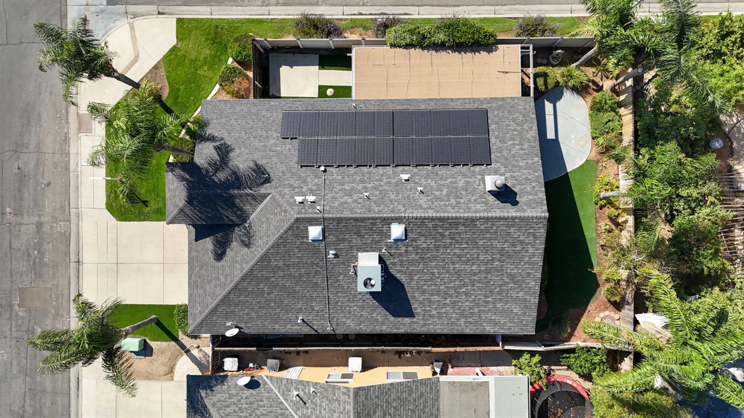 5657 N Wheeler Ave, Fresno, CA 93722