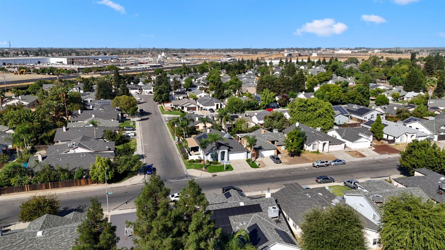 5657 N Wheeler Ave, Fresno, CA 93722