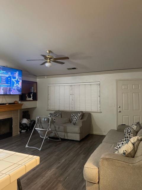 5423 E Grove Ave, Fresno, CA 93727