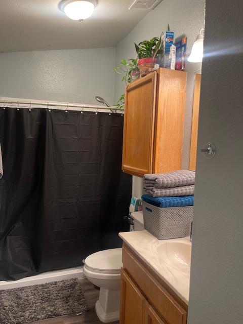 5423 E Grove Ave, Fresno, CA 93727