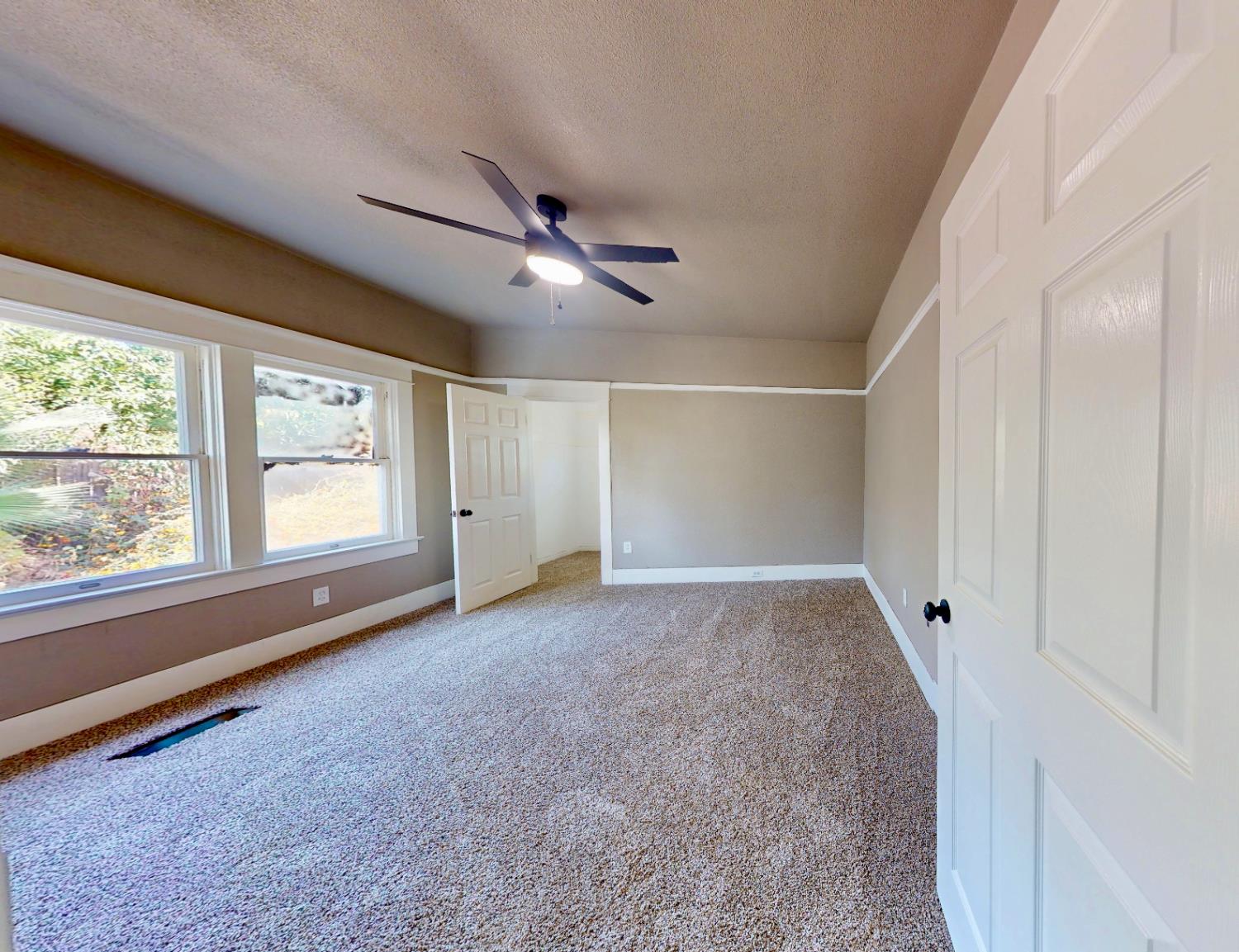 503 N D St, Madera, CA 93638