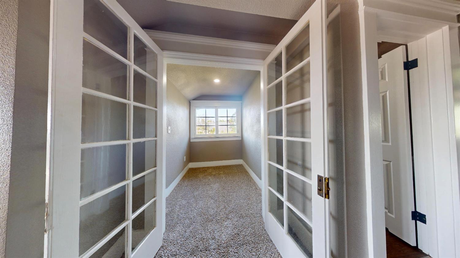 503 N D St, Madera, CA 93638