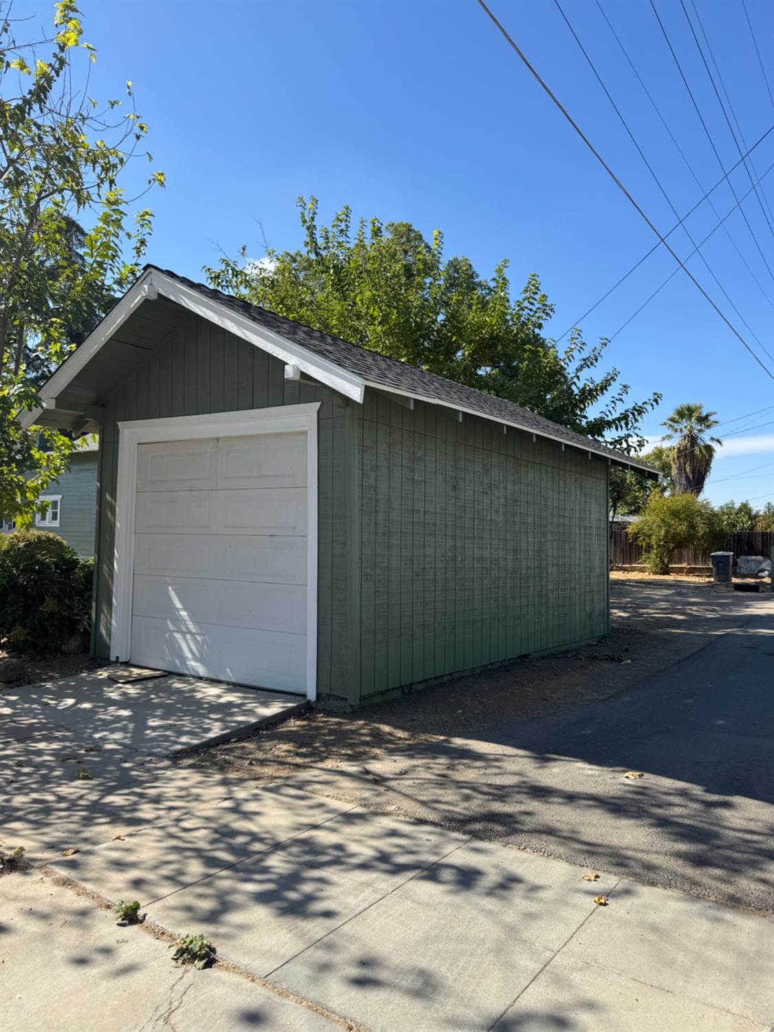 503 N D St, Madera, CA 93638