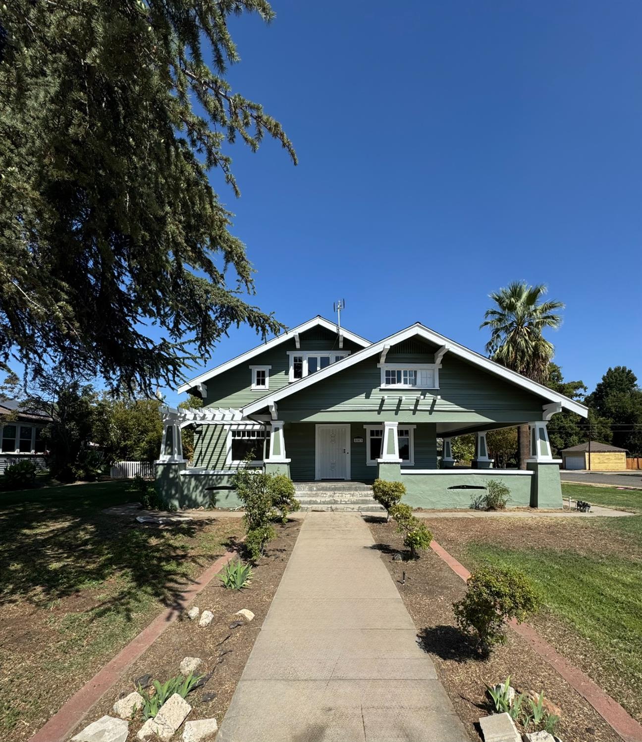503 N D St, Madera, CA 93638