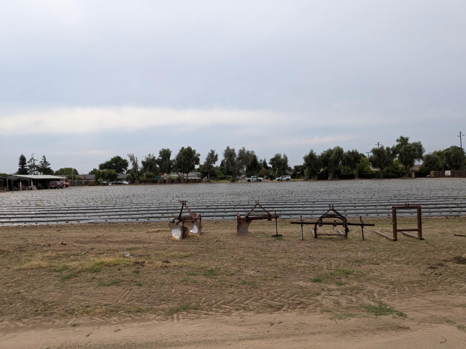 284 S Temperance Ave, Fresno, CA 93727