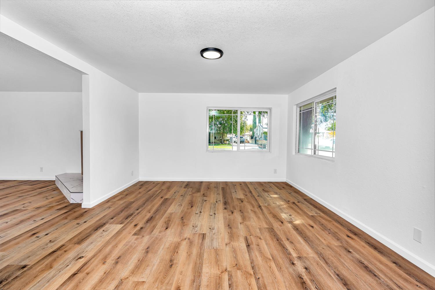 4597 E Cambridge, Fresno, CA 93703