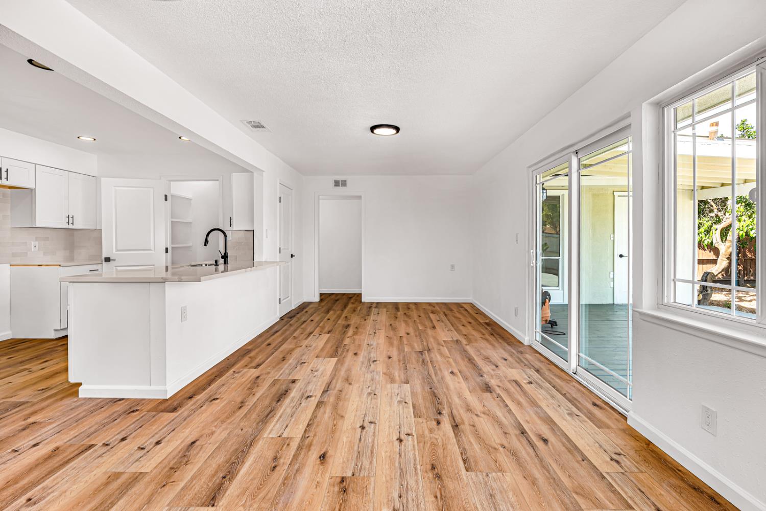 4597 E Cambridge, Fresno, CA 93703