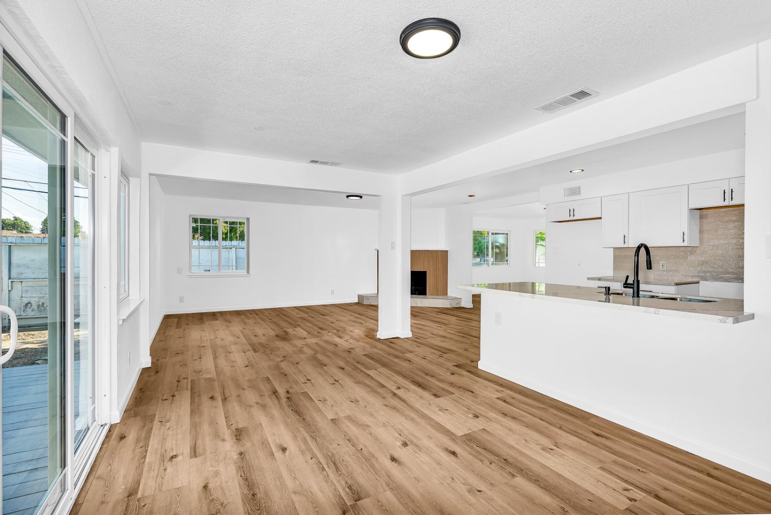 4597 E Cambridge, Fresno, CA 93703