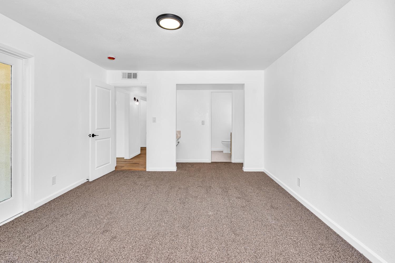 4597 E Cambridge, Fresno, CA 93703