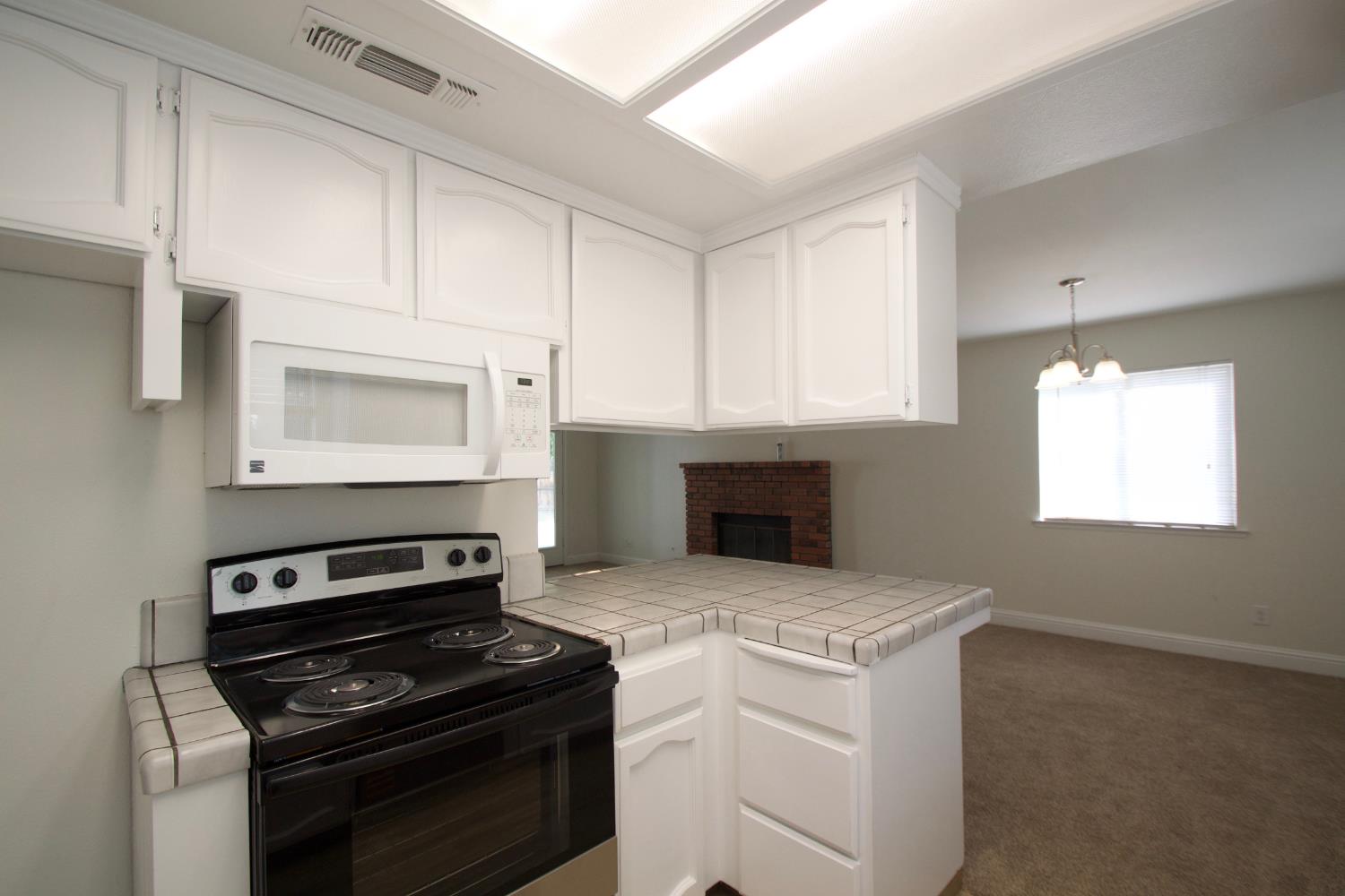 5334 N Gates Ave, Fresno, CA 93722