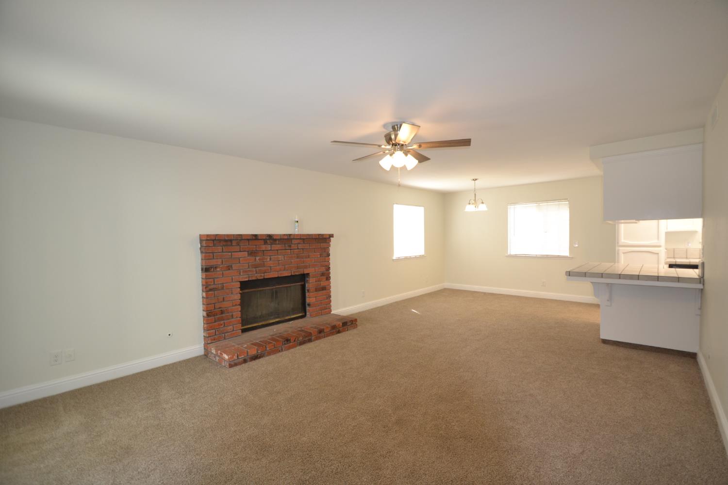 5334 N Gates Ave, Fresno, CA 93722