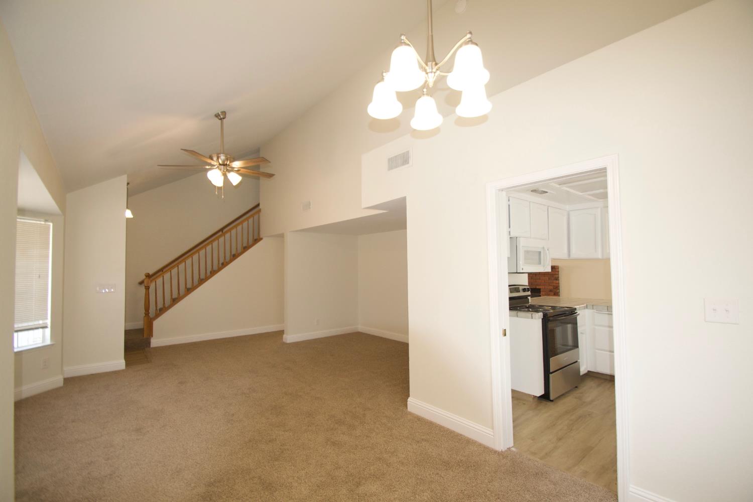 5334 N Gates Ave, Fresno, CA 93722