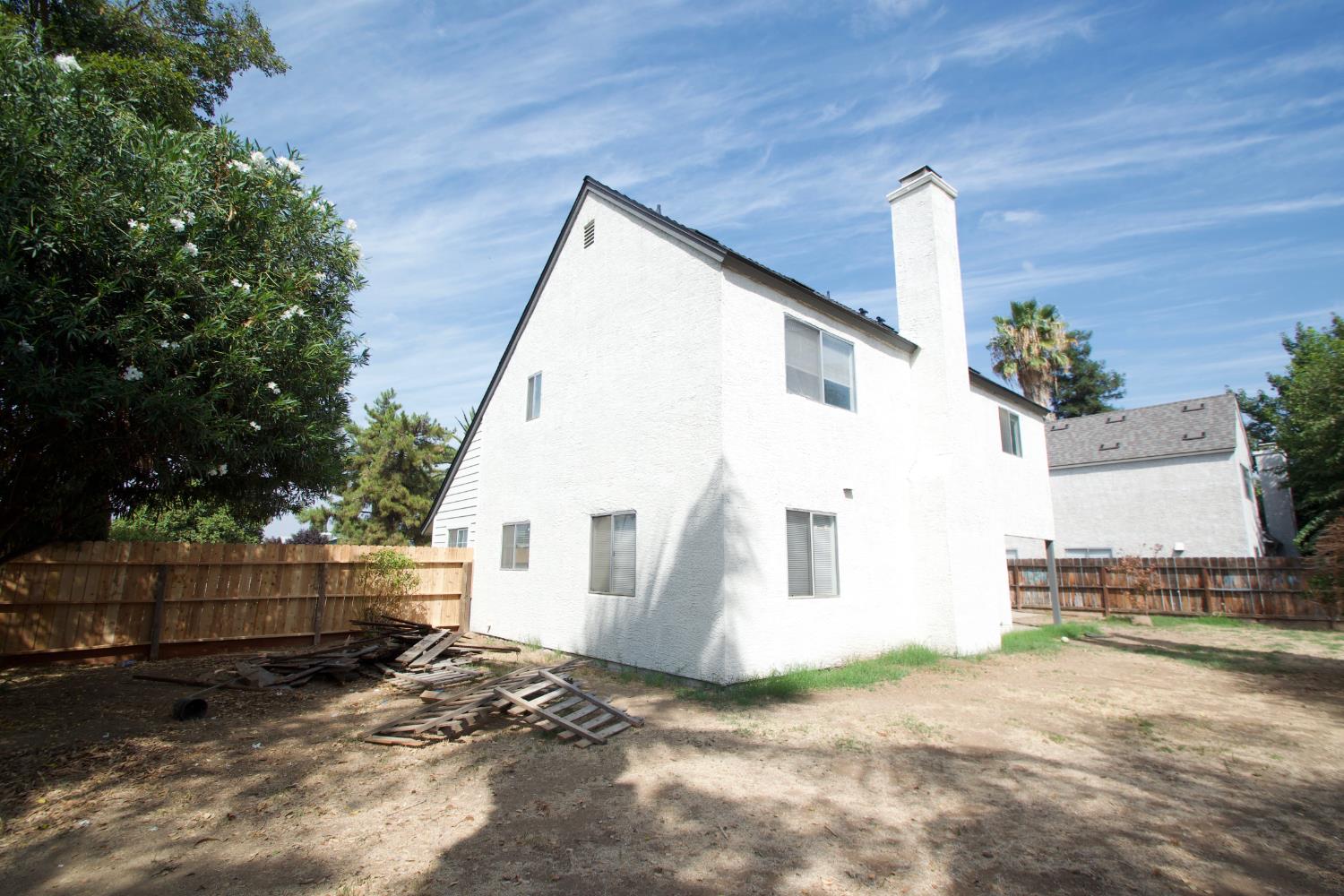 5334 N Gates Ave, Fresno, CA 93722