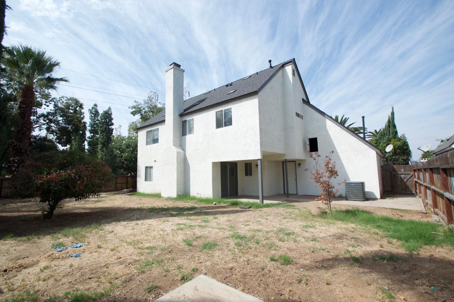 5334 N Gates Ave, Fresno, CA 93722