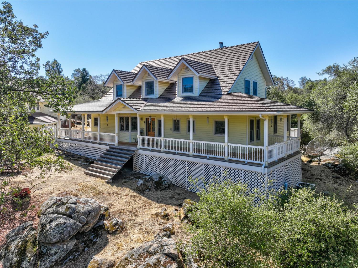 43972 Wells Rd, Coarsegold, CA 93614