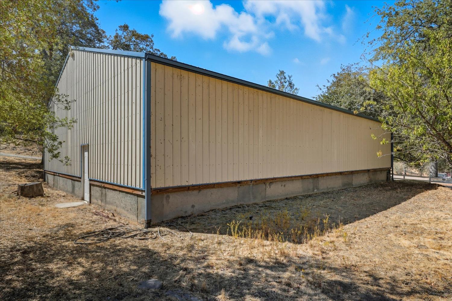 43972 Wells Rd, Coarsegold, CA 93614