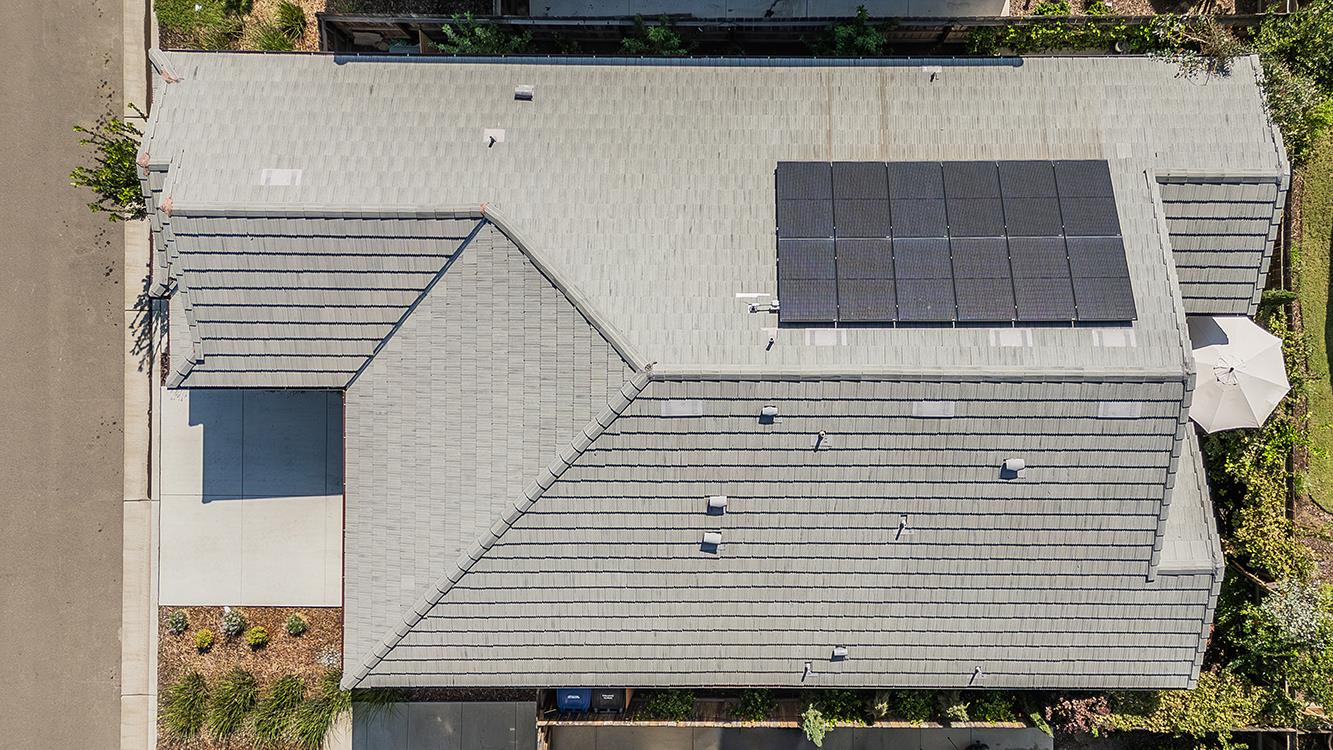 1363 E Via Prato Dr, Fresno, CA 93730