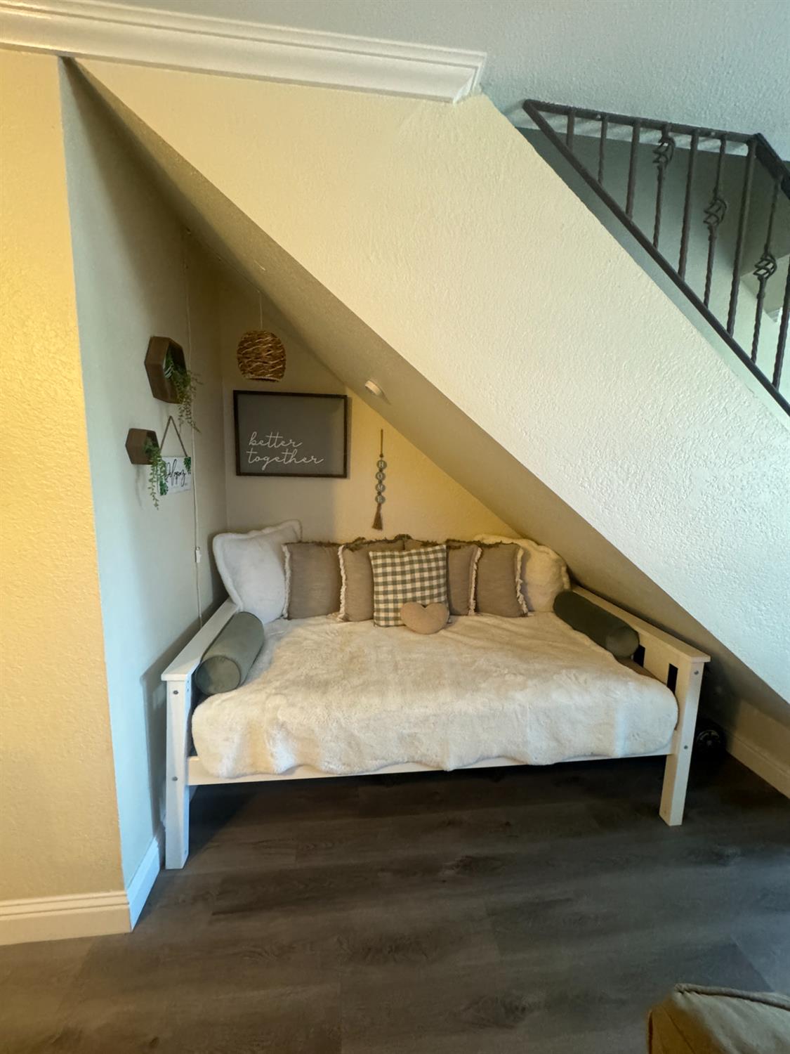 7166 N Fruit Ave #160, Fresno, CA 93711