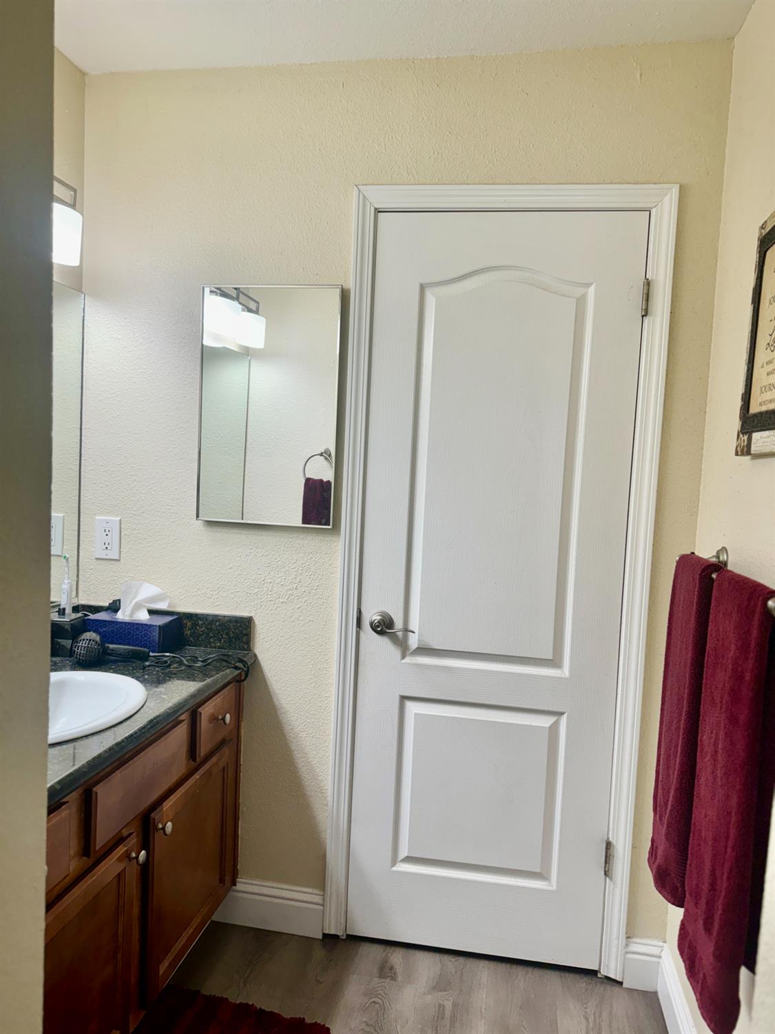 7166 N Fruit Ave #160, Fresno, CA 93711