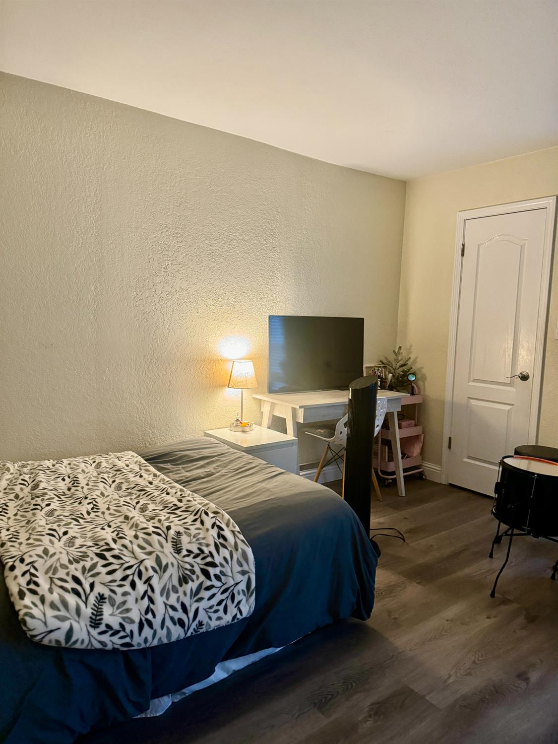 7166 N Fruit Ave #160, Fresno, CA 93711