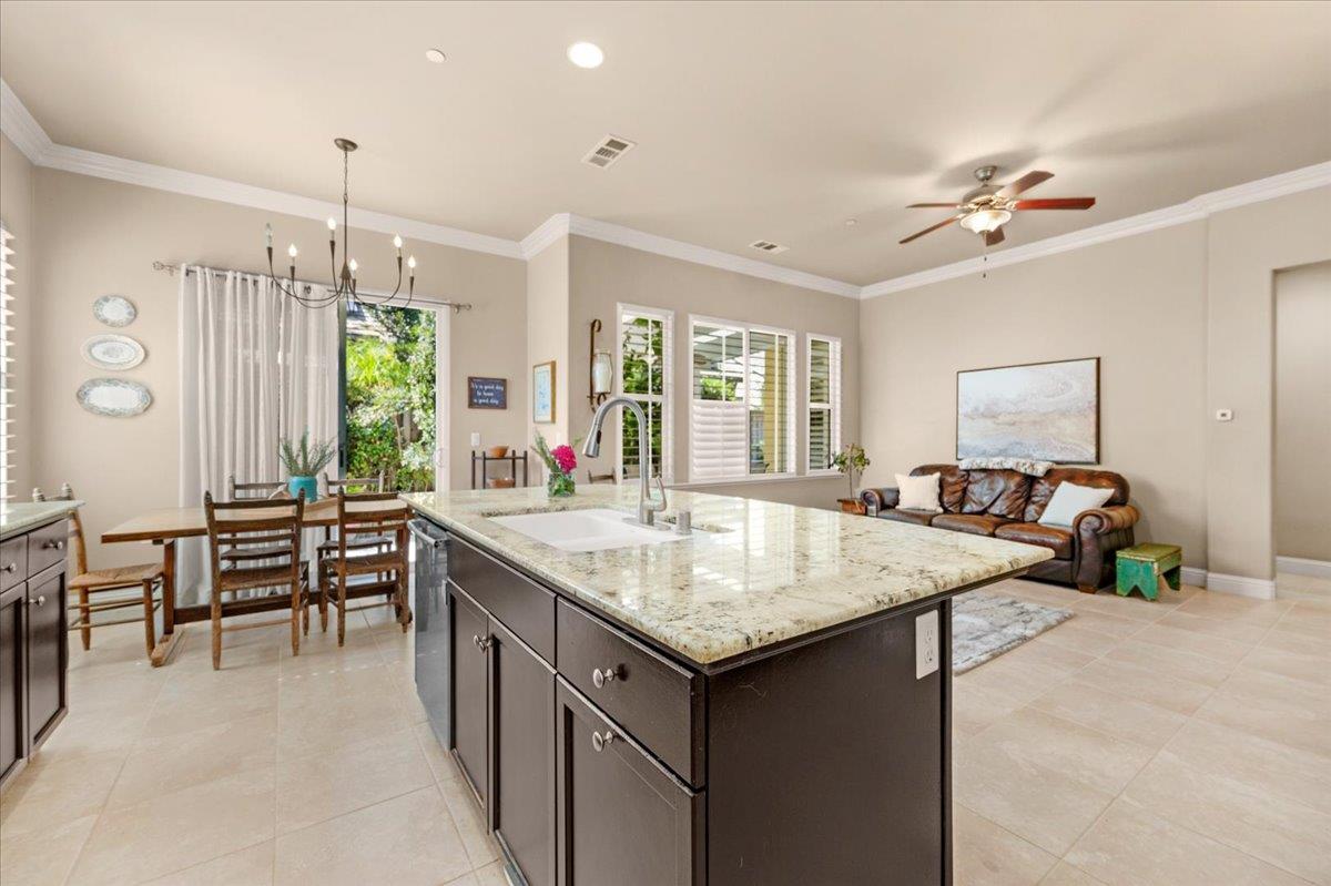 5649 N Romeo Ln, Fresno, CA 93711