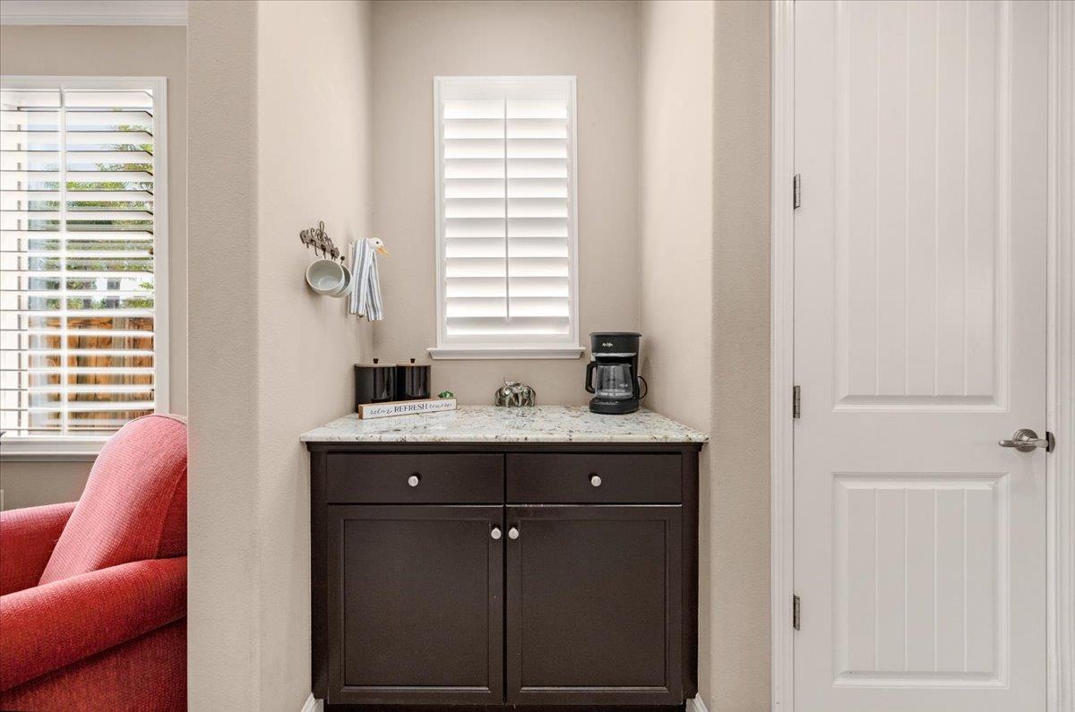 5649 N Romeo Ln, Fresno, CA 93711