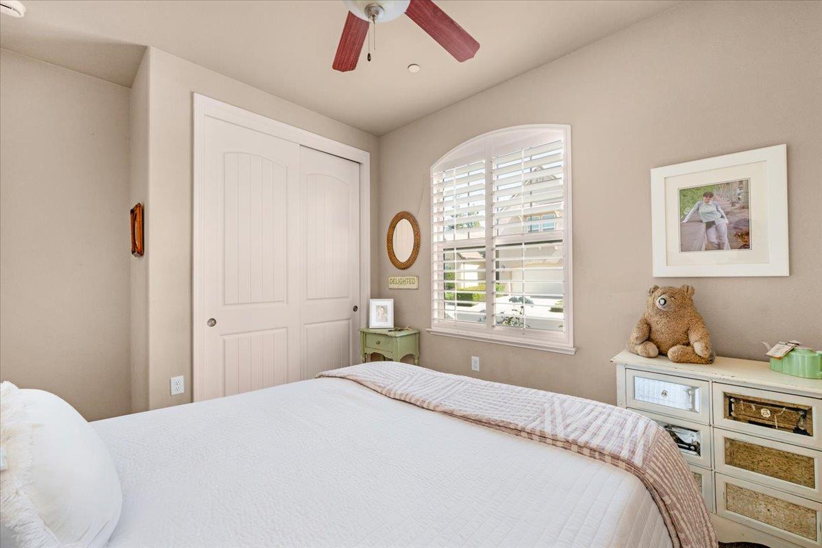 5649 N Romeo Ln, Fresno, CA 93711