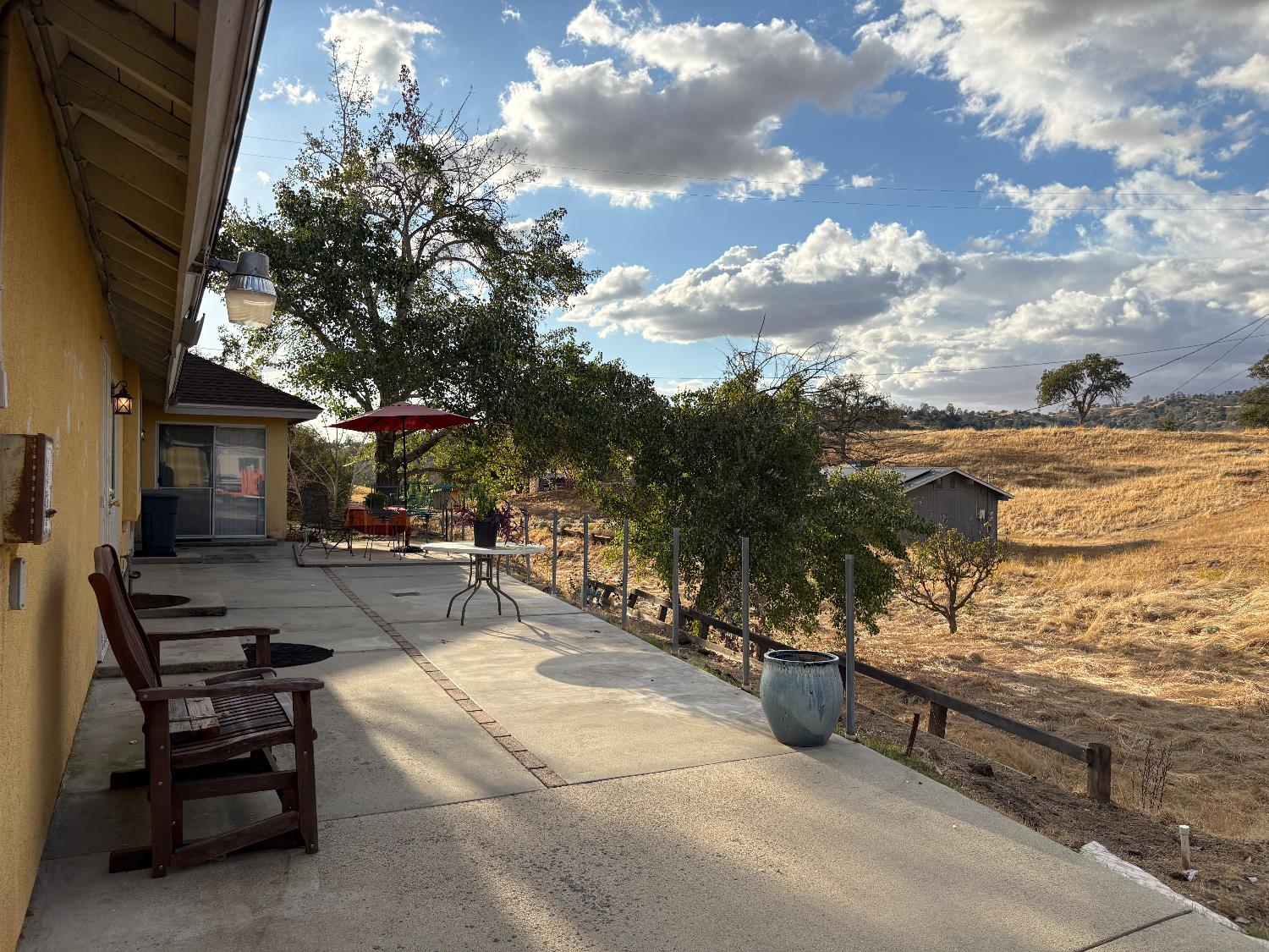 39525 S Lilley Way, Coarsegold, CA 93614
