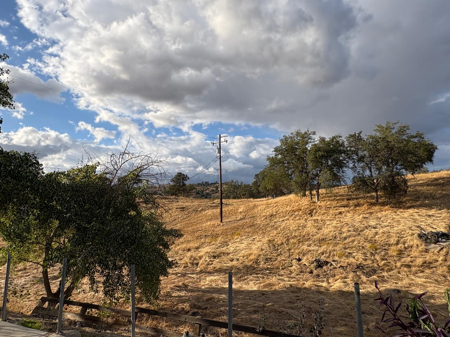 39525 S Lilley Way, Coarsegold, CA 93614