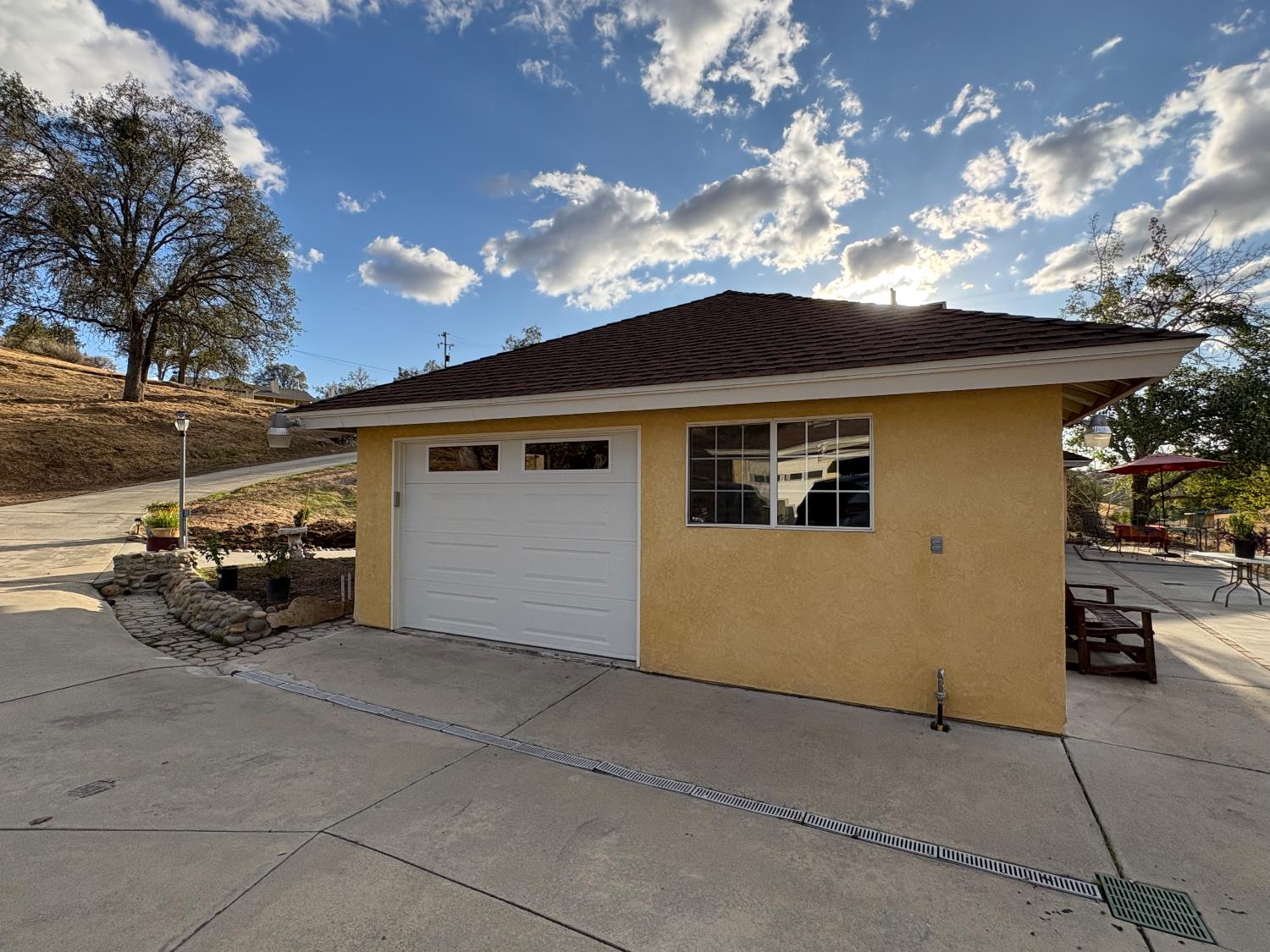 39525 S Lilley Way, Coarsegold, CA 93614