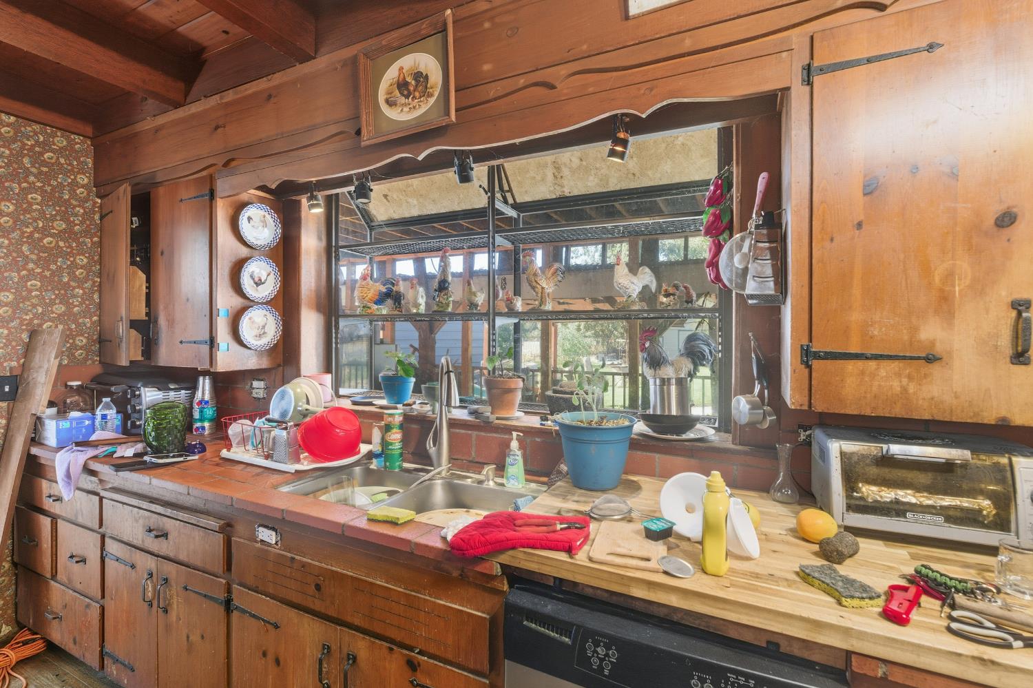 8896 13th Ave, Hanford, CA 93230