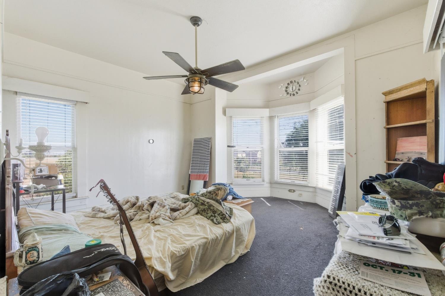 8896 13th Ave, Hanford, CA 93230