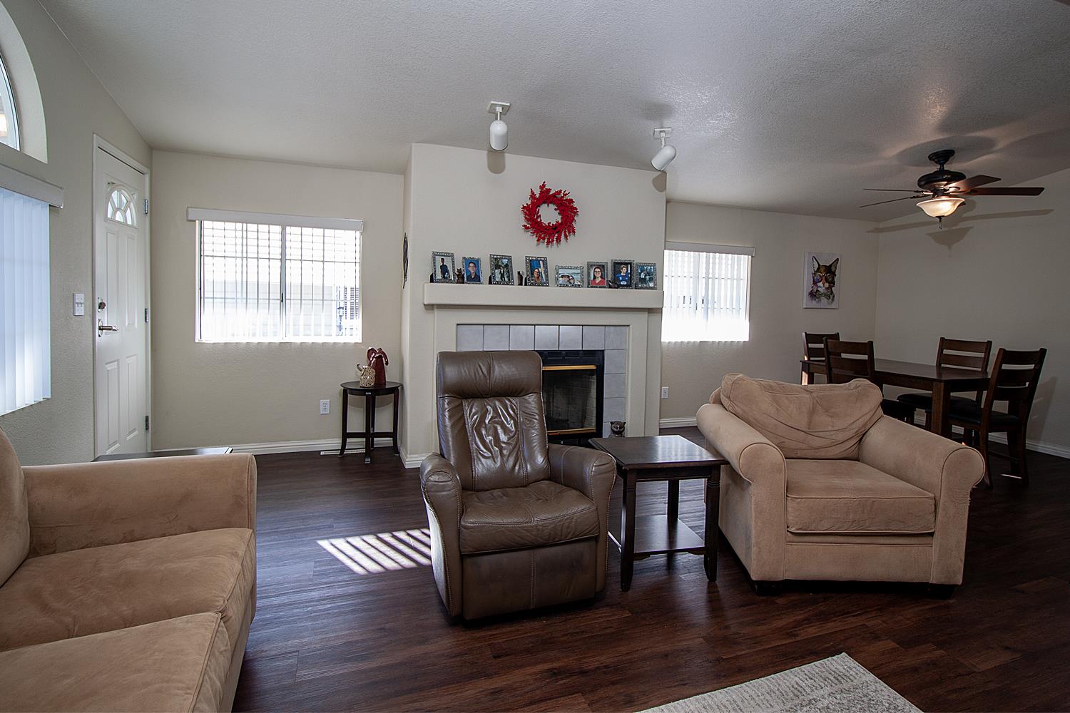 221 W Herndon Ave #130, Fresno, CA 93650