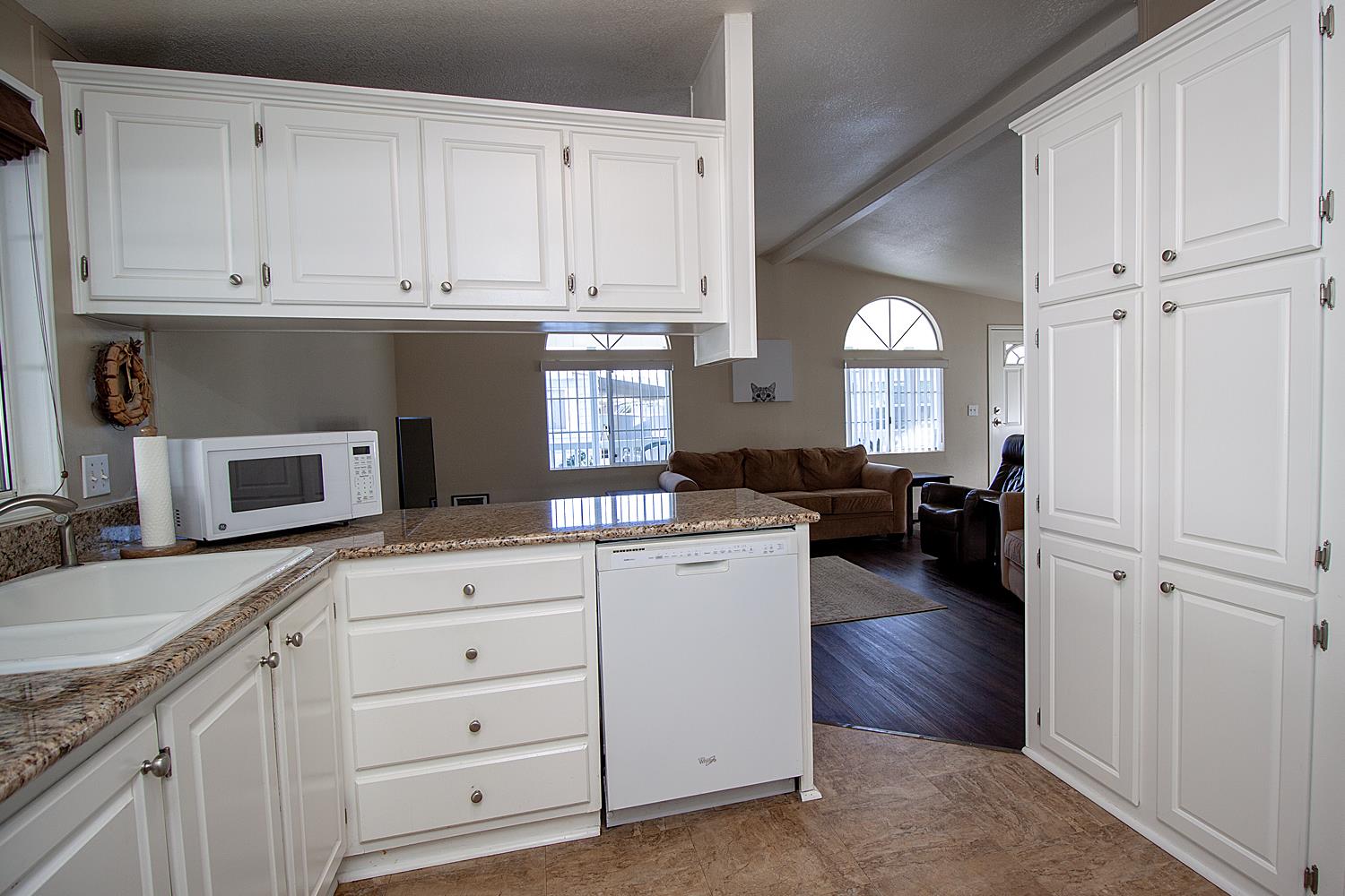 221 W Herndon Ave #130, Fresno, CA 93650