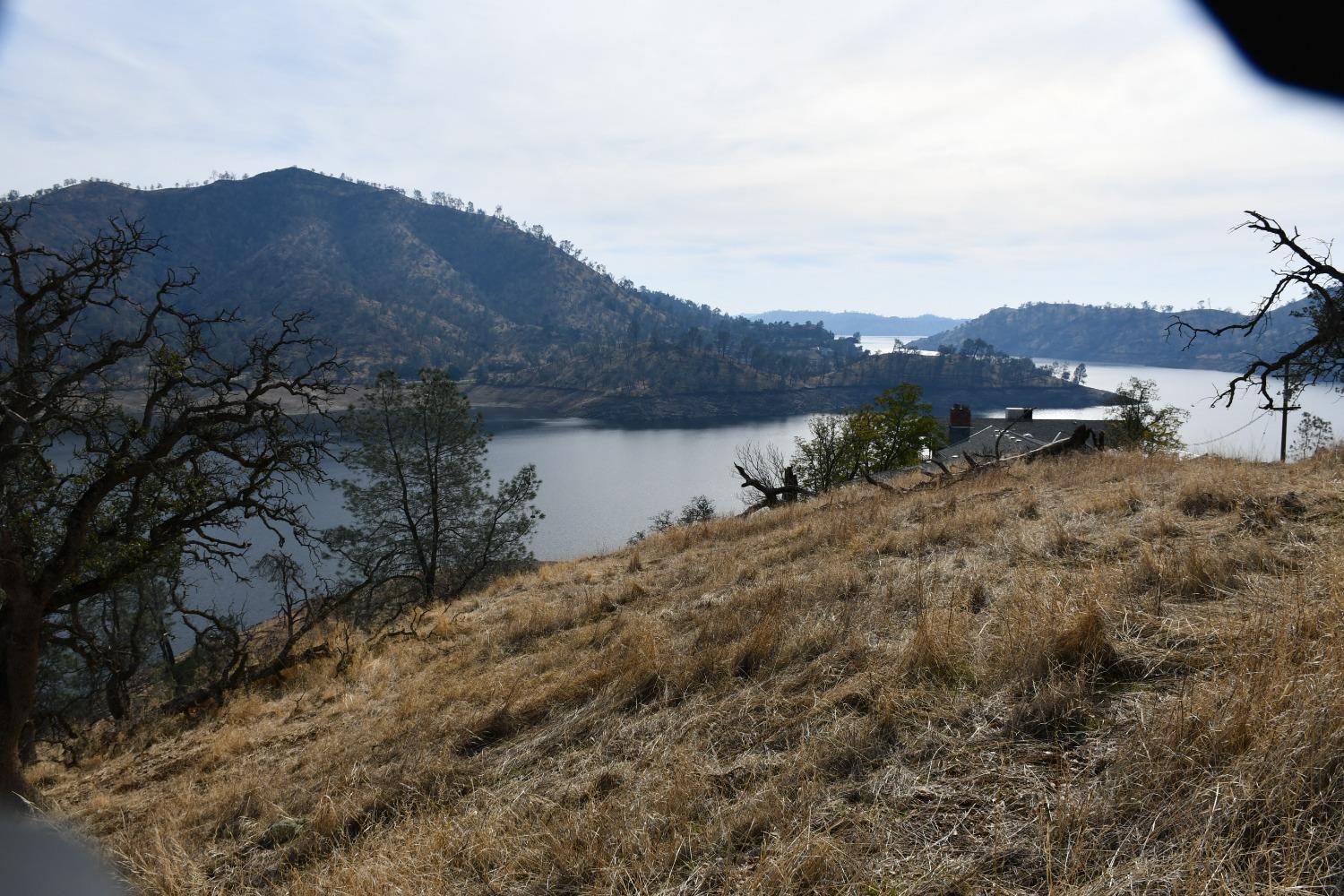 102 Hidden Lake Blvd, Friant, CA 93653