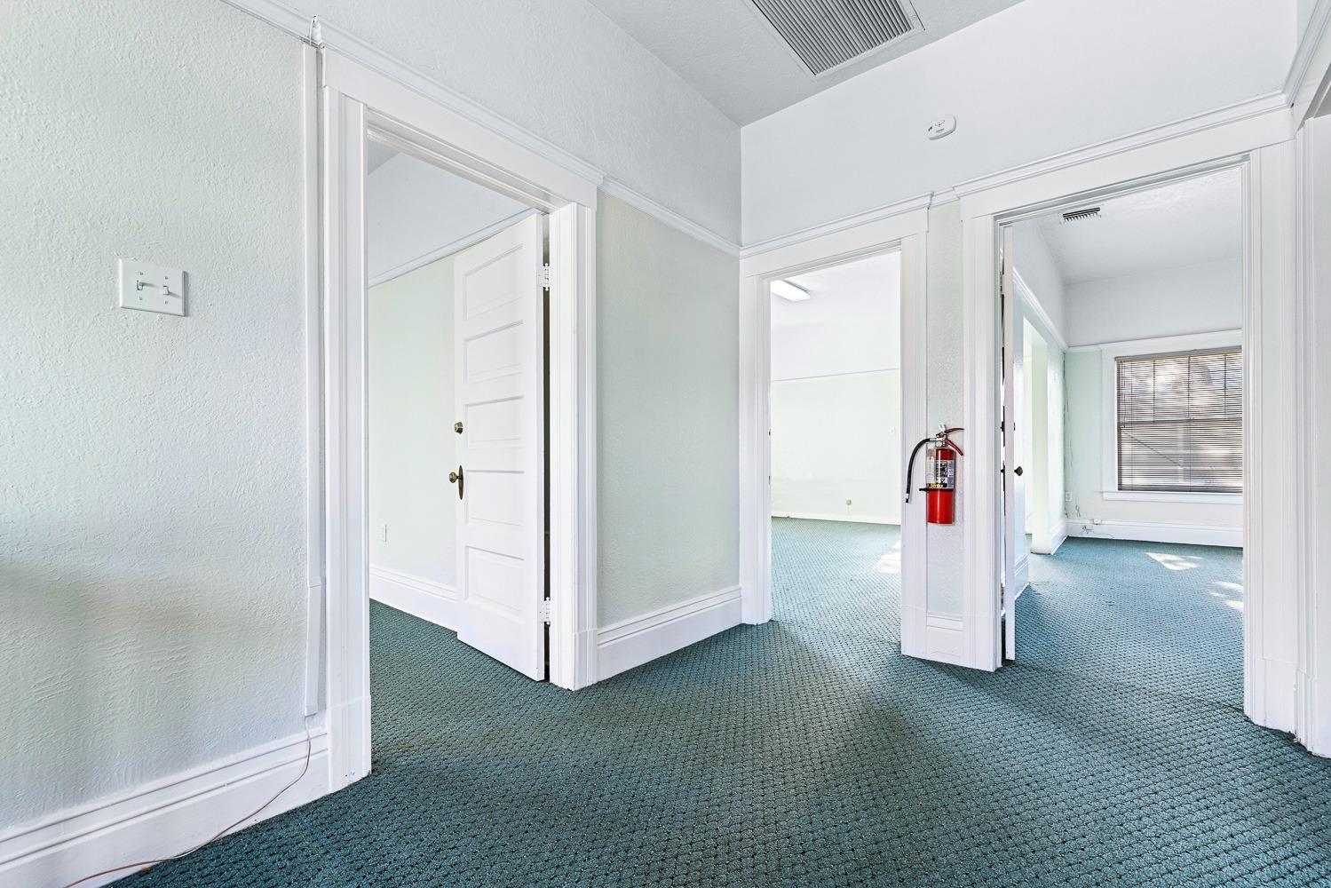 235 N Fulton St, Fresno, CA 93701