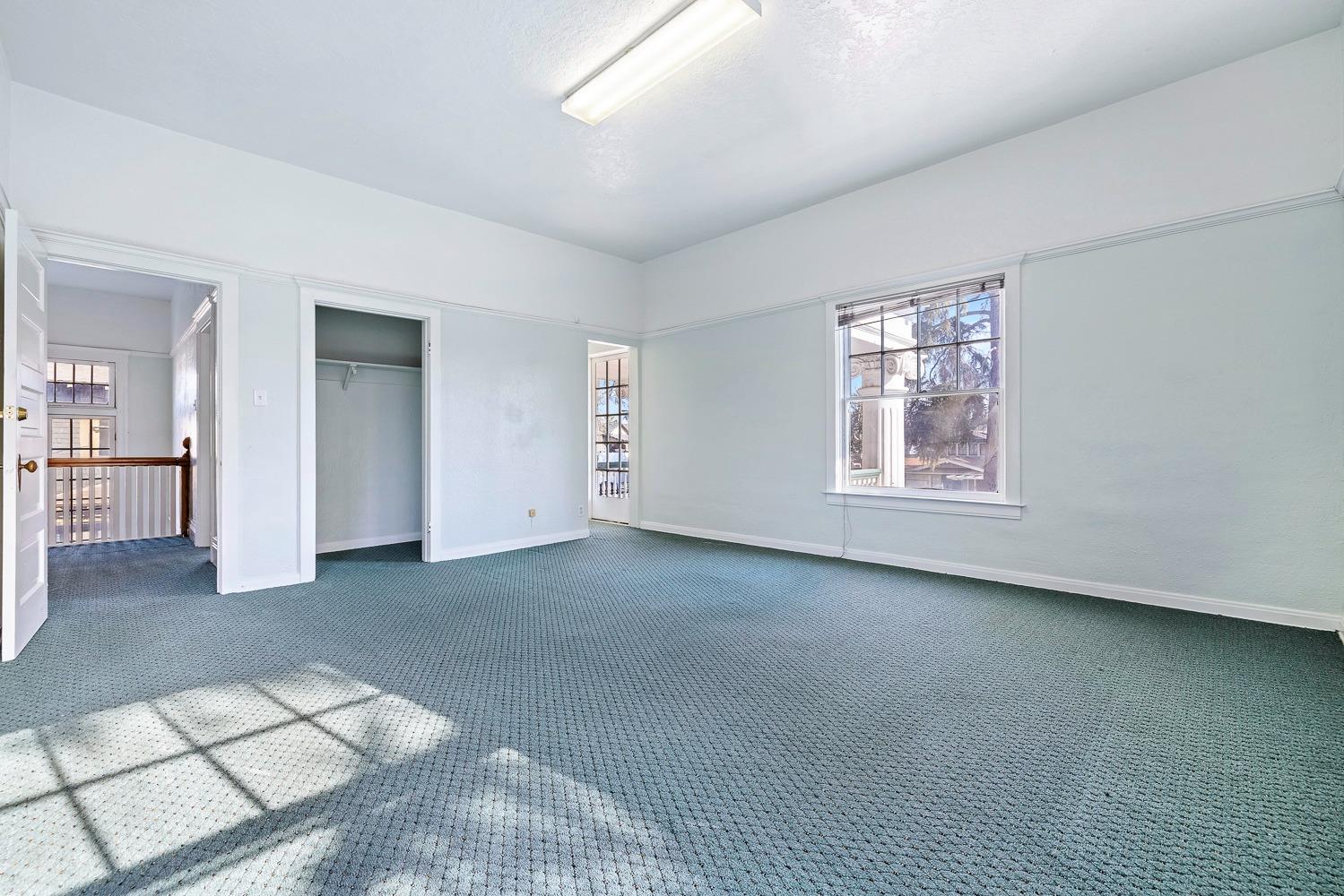 235 N Fulton St, Fresno, CA 93701